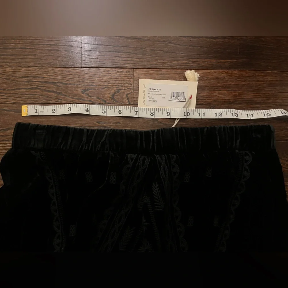 NWT Johnny Was Black Velvet Skirt - Picture 4 of 5